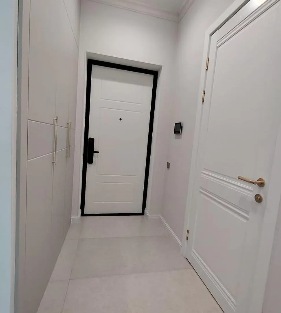 Grand Turan Apartments Near Khanshatyr Astana 0*,