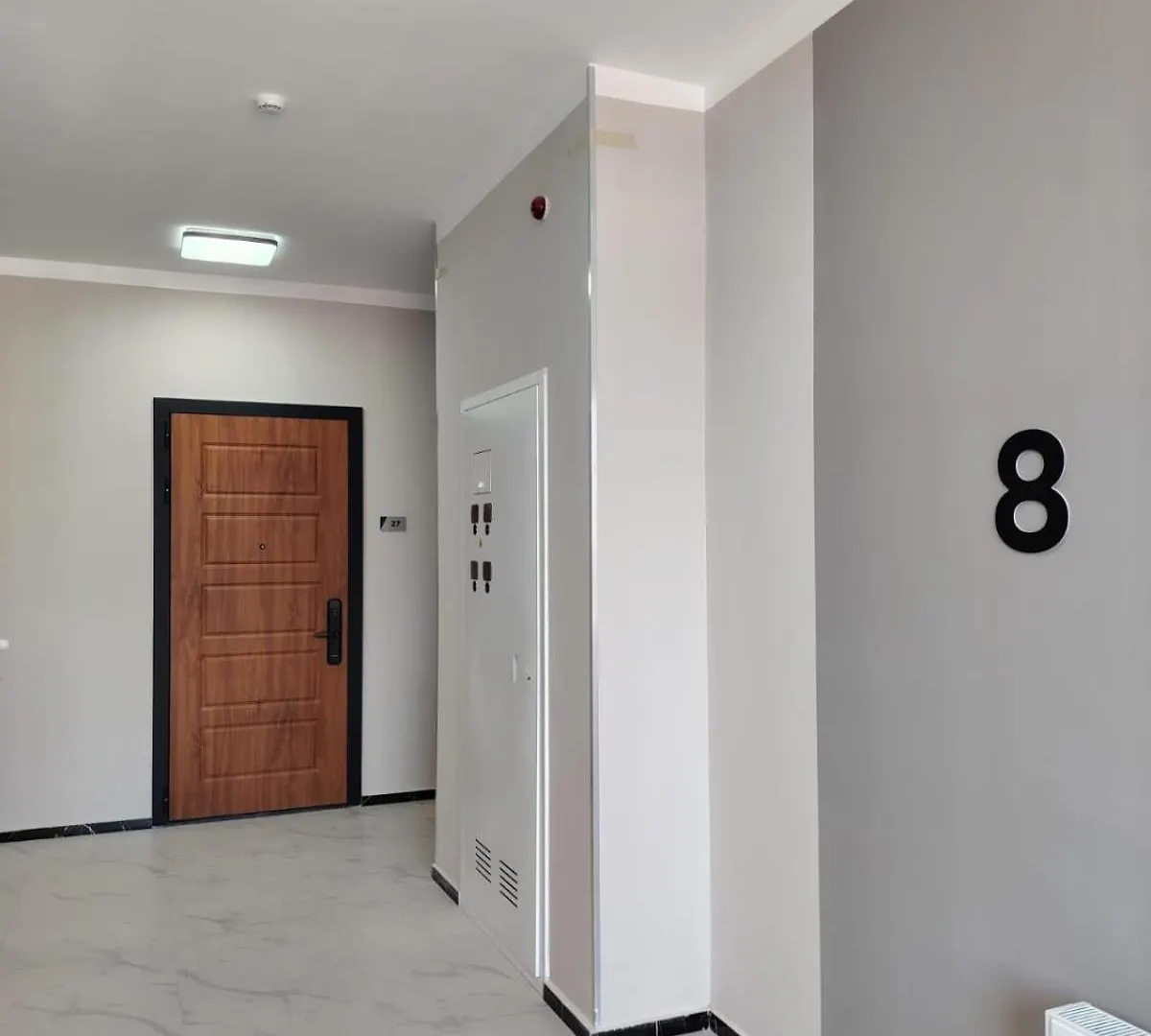 Grand Turan Apartments Near Khanshatyr 阿斯坦纳
